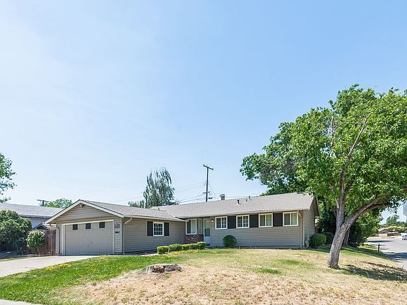 2nd image of 5845 Pioneer Way