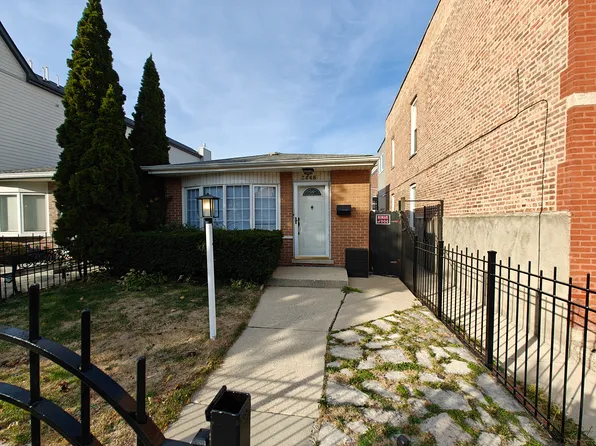 2448 W Erie St, Chicago, IL 60612