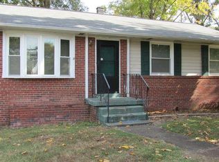 9707 Stockbridge Dr, Henrico, VA 23228
