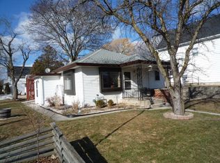 148 E Prospect St, Port Washington, WI 53074