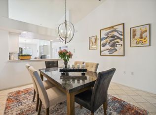 6820 Beach Resort Dr APT 14, Naples, FL 34114