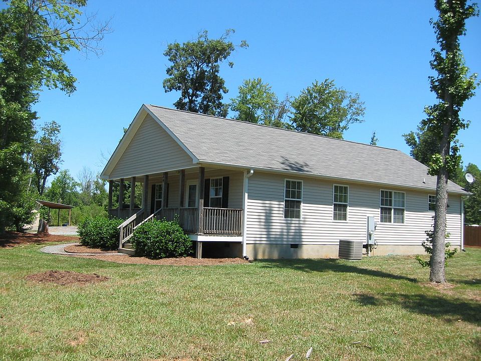 Cutie in the Country!