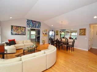 2982 Springwater Ct, Toms River, NJ 08755