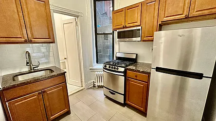 Rented by HOLTON REAL ESTATE INC.