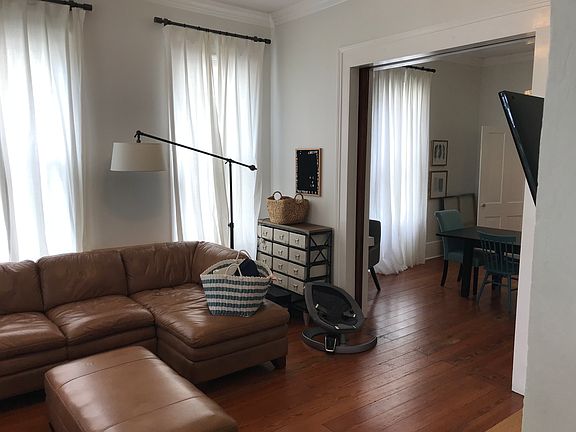 Living room w pocket doors
