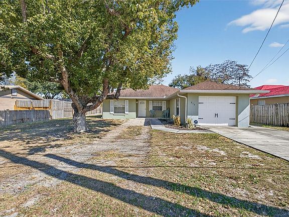 2nd image of 215 Dairy Rd