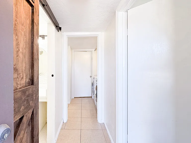 18102 Sandalwood Dr #102 — Photo 26