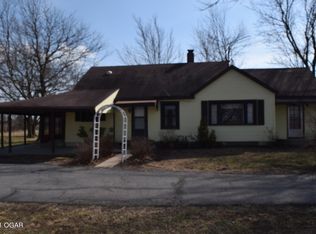 1540 S Park Dr, Columbus, KS 66725