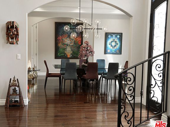 3rd image of 47 Buckskin Rd