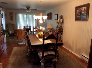 1 Robinson Rd, Brick, NJ 08724