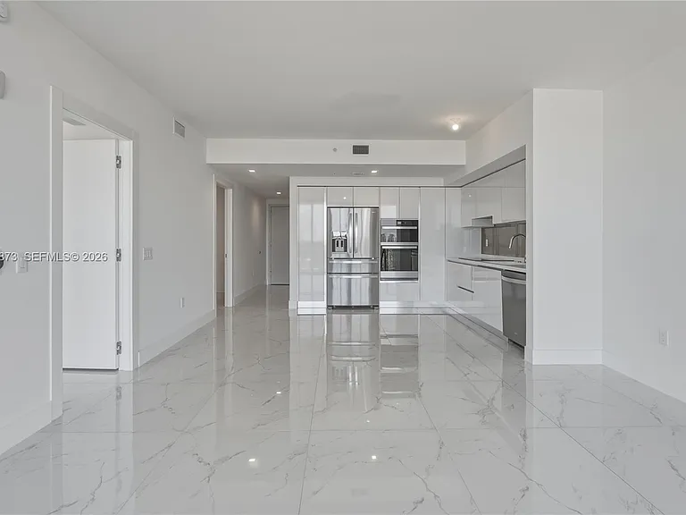 1170 E Hallandale Bch #904 — Photo 5