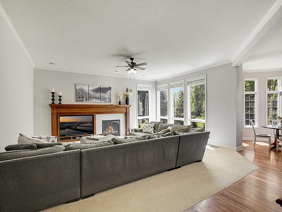 5th image of 4270 Wild Meadows Dr