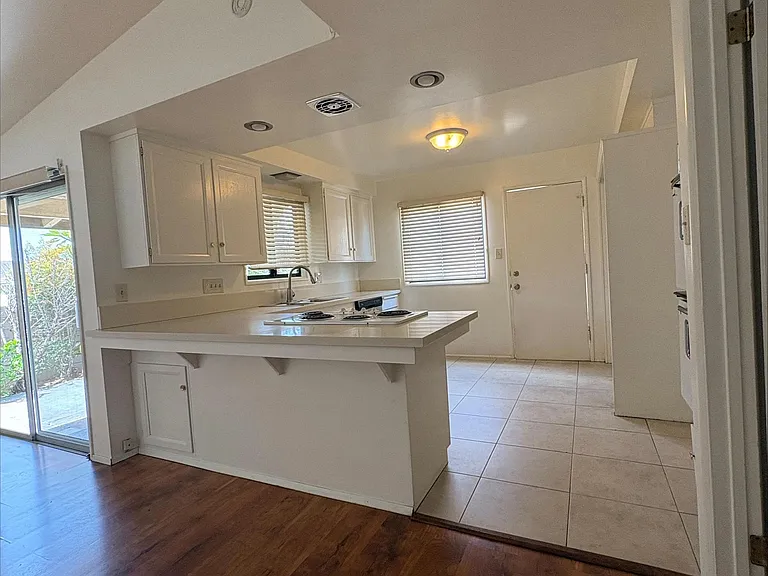 1205 W Cassidy St — Photo 8