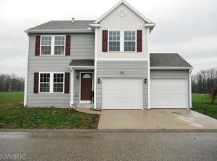 11689 E Bear Meadows Dr SE, Alto, MI