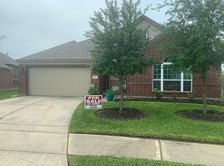 5402 Peppermint Ln, Baytown, TX 77521