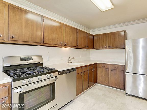 3rd image of 9039 Sligo Creek Pkwy APT 1114