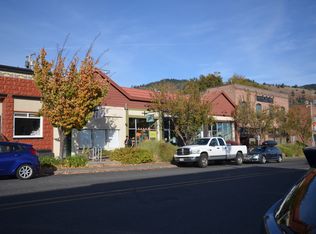 166 E Jewett Blvd, White Salmon, WA 98672