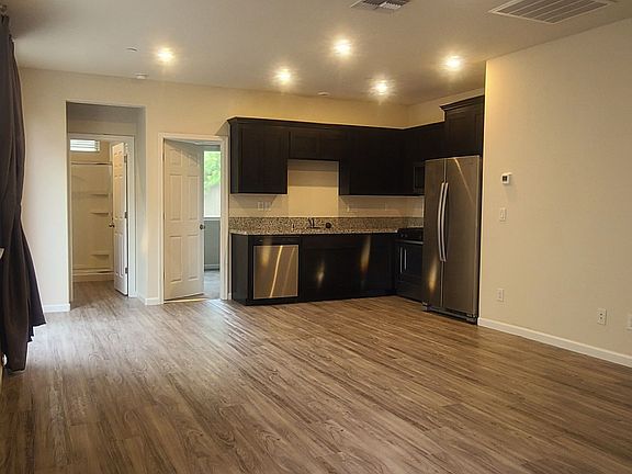3rd image of 4080 Impala Cir Unit A