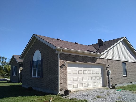 Side View of Attached Garage