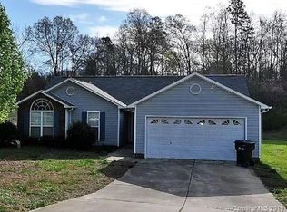 507 Sadler Glen Dr, Charlotte, NC 28214