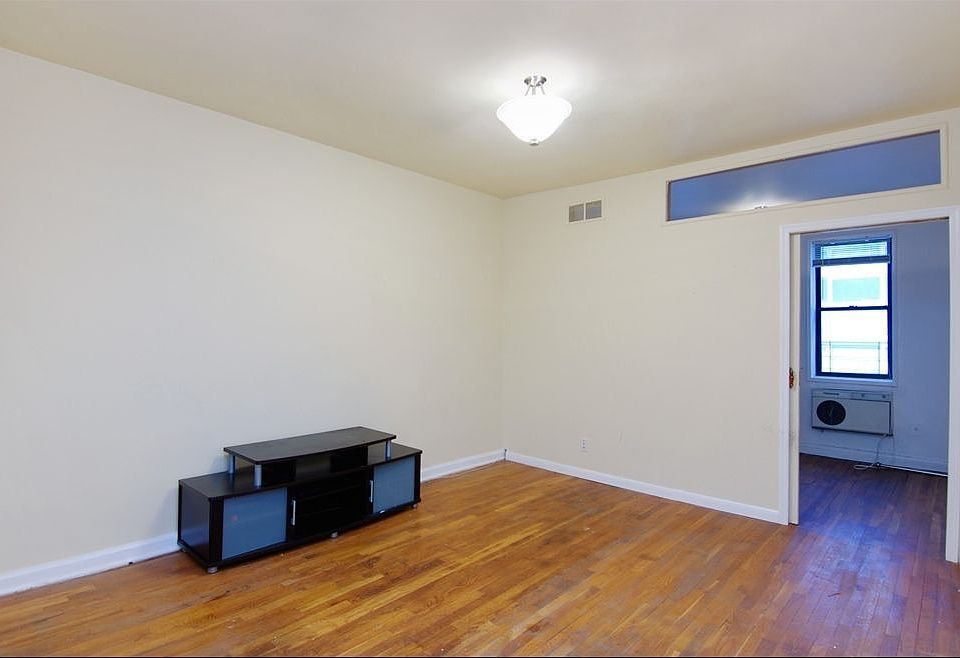 1st image of 435 E 85th St APT 4H