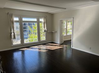 9517 W Olympic Blvd #1/2, Beverly Hills, CA 90212