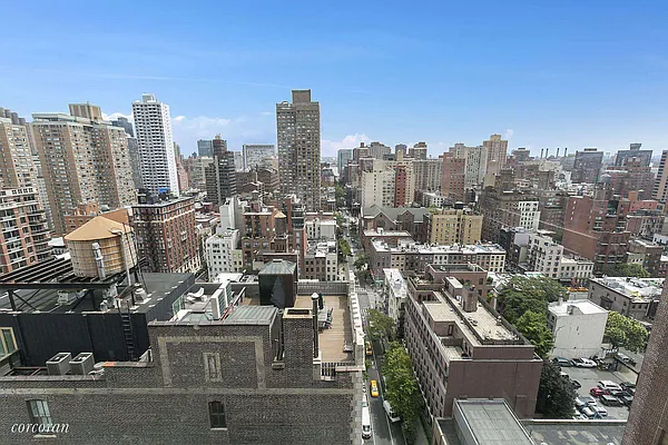 Sold by Corcoran | media 11