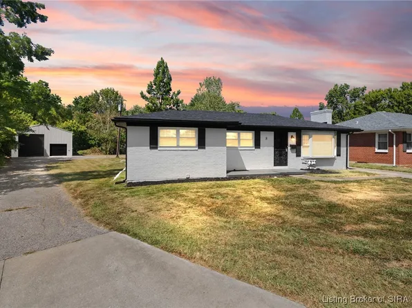 8 Robin Court, New Albany, IN 47150