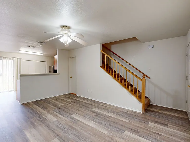 1603 Inca Dr #B — Photo 14