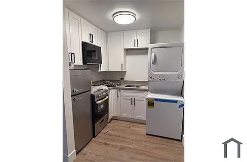 1429 E Osborn Rd #2 Photo 1
