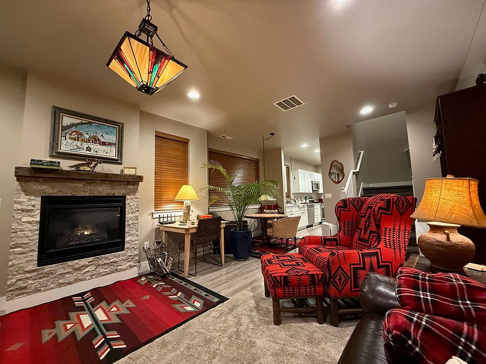 1st image of 3016 Cattail St