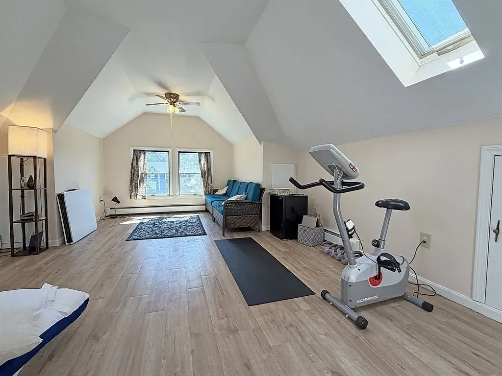 1 bed, $2,650 — Photo 4