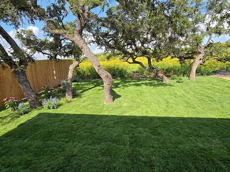 1402 Morgan Crst — Photo 2