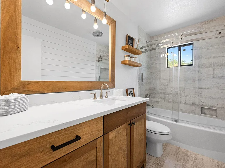 650 Springlake Dr — Photo 19