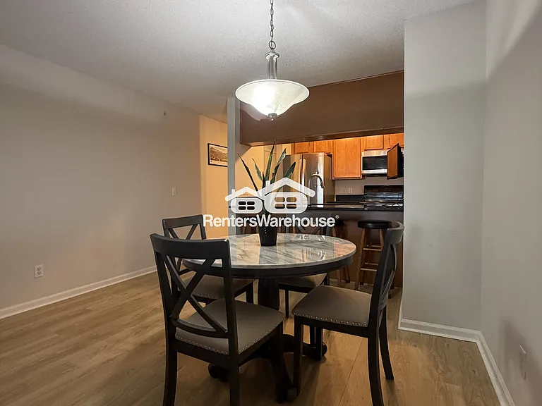 520 Ridgewood Ave #102 — Photo 3