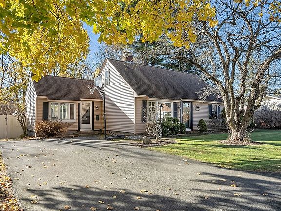 2nd image of 51 Shady Lane Ave