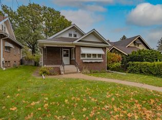 402 Shaw St, Rockford, IL 61104