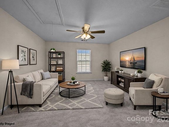 5th image of 10527 River Hollow Ct