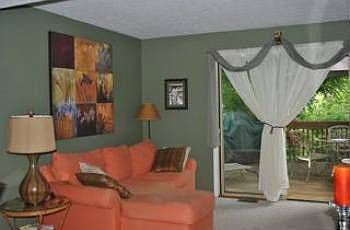 5th image of 220 Foxtrail Ct