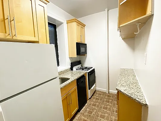 Rented by Compass | media 15