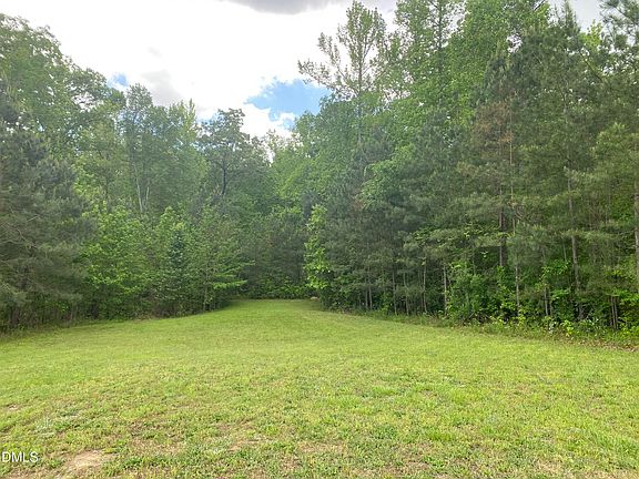3rd image of 120 Lexington Dr #12