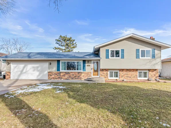 8232 Yates Ave N, Brooklyn Park, MN 55443