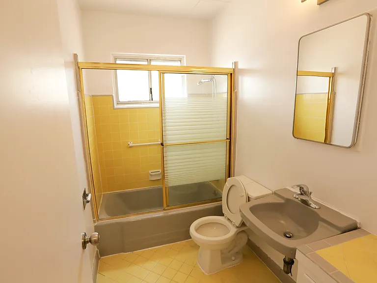 262 S Sycamore Ave #15 — Photo 5