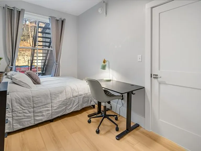 Quarry St. Apartments — Photo 106