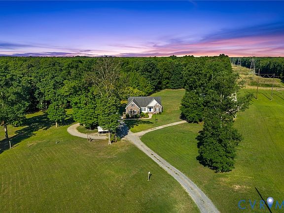 2nd image of 3761 Haupts Ln