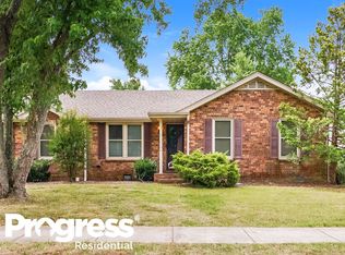 108 Grapevine Rd, Hendersonville, TN 37075