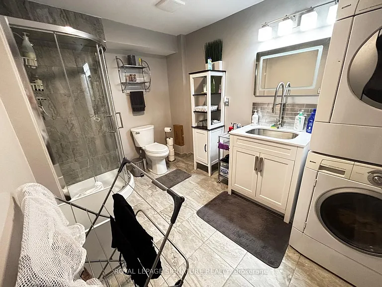 6568 Aston Martin Mews — Photo 25