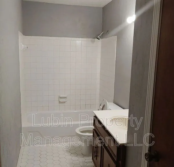 4430 Chuck Ave — Photo 6