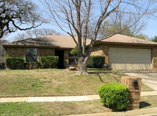 5008 Hawkins Cemetery Rd, Arlington, TX 76017