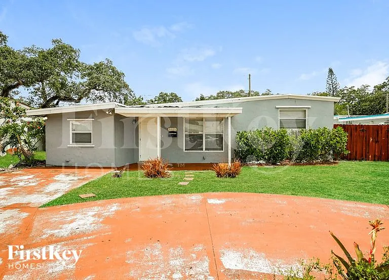 6611 Simms St — Photo 1